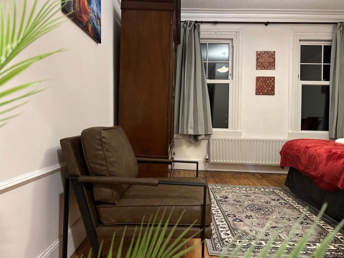 Hannah Place Near Finsbury Park - 4 Double Beds, Ideal For Families, Max 8 People ลอนดอน ภายนอก รูปภาพ